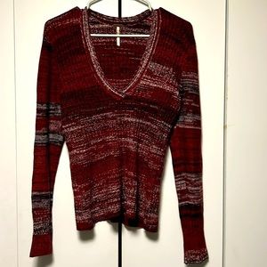 EUC Free People knit lightweight stretchy sweater size M